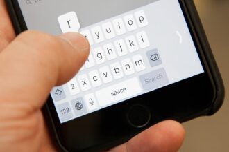 How to Enable One-Handed Keyboard on iPhone