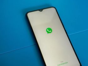 How to Share Facebook Videos on WhatsApp