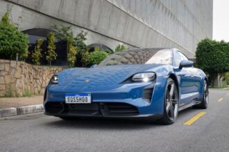 Why are so many brands giving up on making only 100% electric cars?