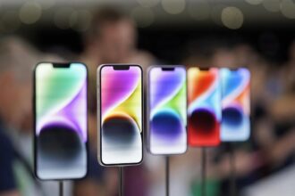 India Surpasses China to Become Top Smartphone Exporter to the U.S