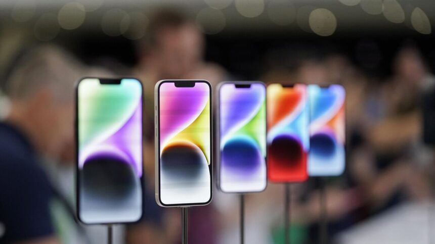 India Surpasses China to Become Top Smartphone Exporter to the U.S