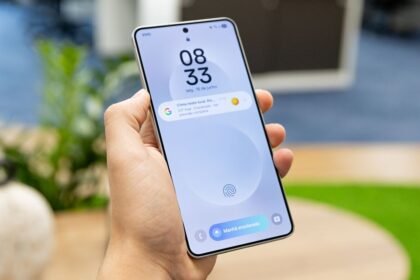 Samsung to Launch AI Tool in One UI 8 to Detect Voice Phishing Calls