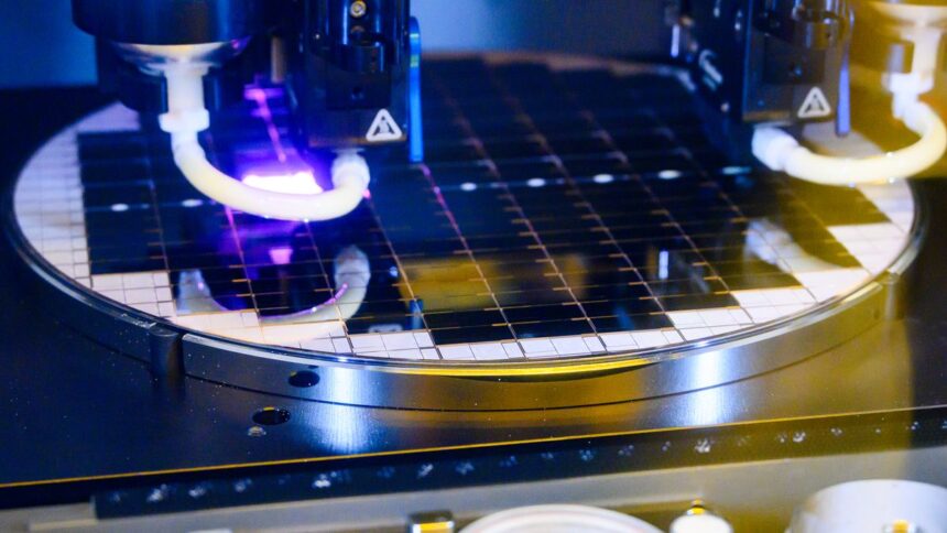 Intel Struggles with 18A Manufacturing Could Derail Panther Lake Launch Plans