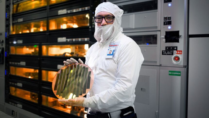 Intel Pushes Ahead With 14A Lithography Despite Rising Costs