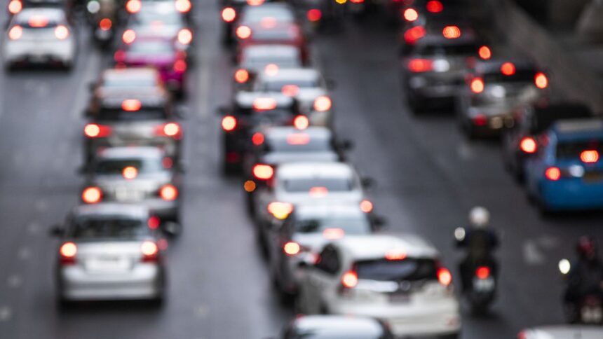 Nissan tests cars that chat with each other to beat traffic