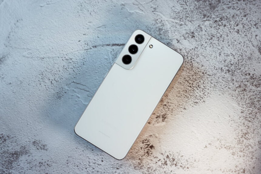 Samsung Galaxy S22 Receives Final Major Update: One UI 8 Based on Android 16