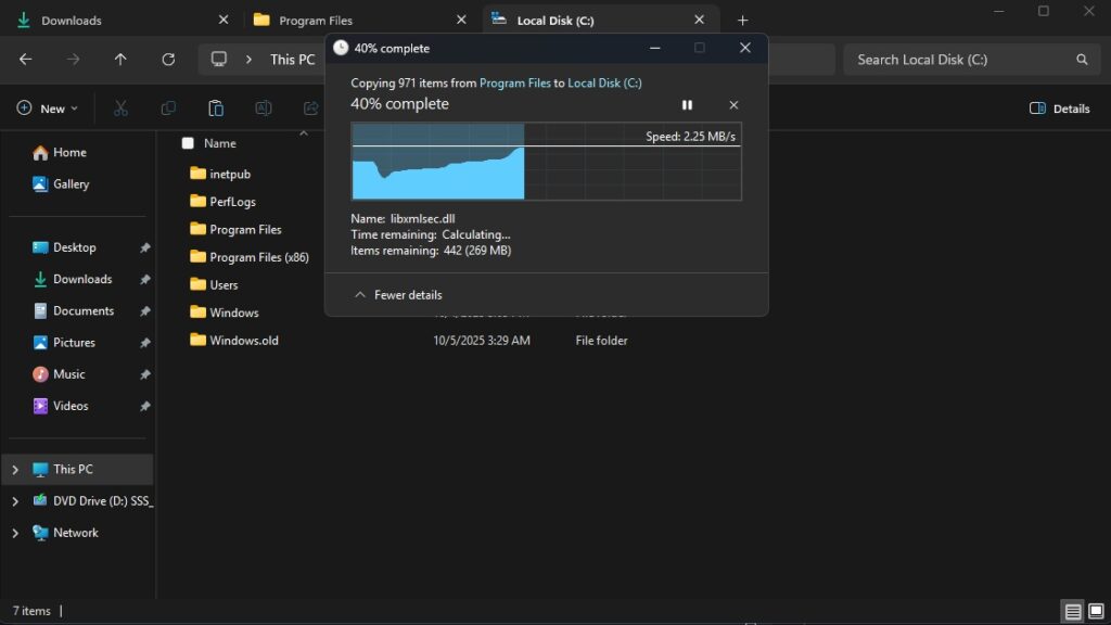 Windows-11-dark-mode-dialog-with-blue-colour