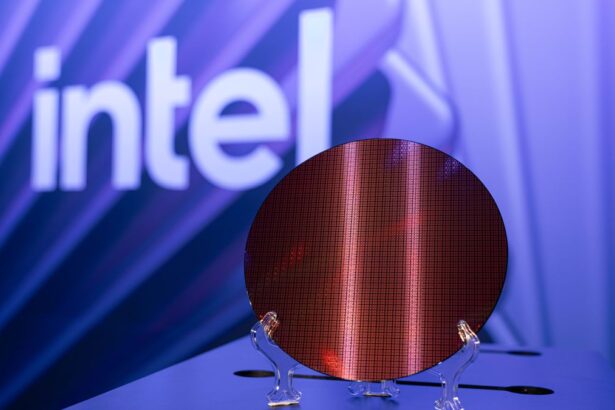 Intel Hires Former TSMC VP, Triggering Trade Secrets Dispute
