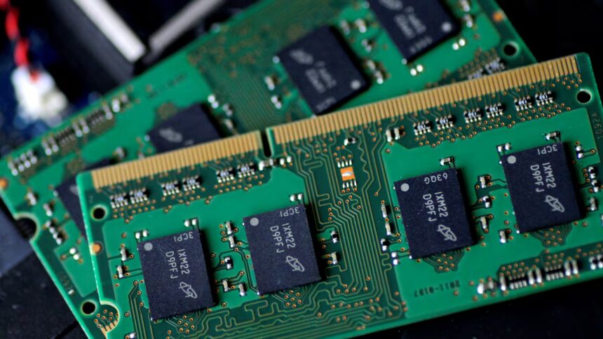Global RAM Shortage Poised to Drive Price Hikes Across Cars, TVs, and Consumer Electronics