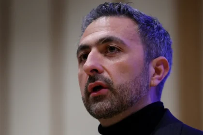 Microsoft AI Chief Predicts Widespread Adoption of Personal AI Companions Within Five Years