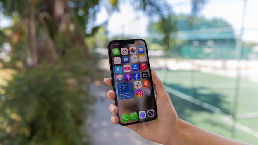 Apple Launches iOS 27 and Siri AI at WWDC 2026, Rolls Out Developer Beta Ahead of Public Testing in July