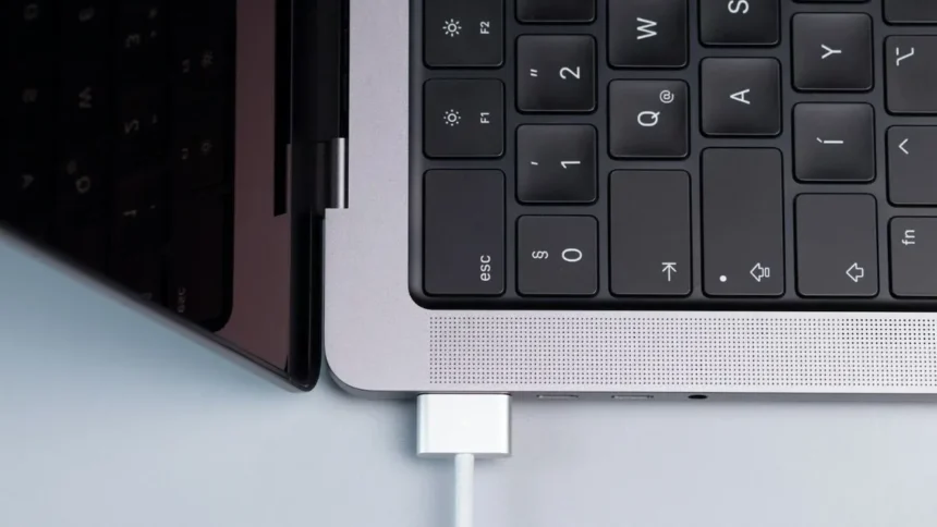 MacBook Stops Charging at 80%