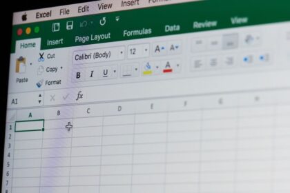 Automate Web Searches and Create Spreadsheets With AI